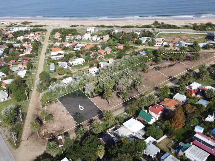 Terreno en venta en Guillermo Rawson, Piriápolis