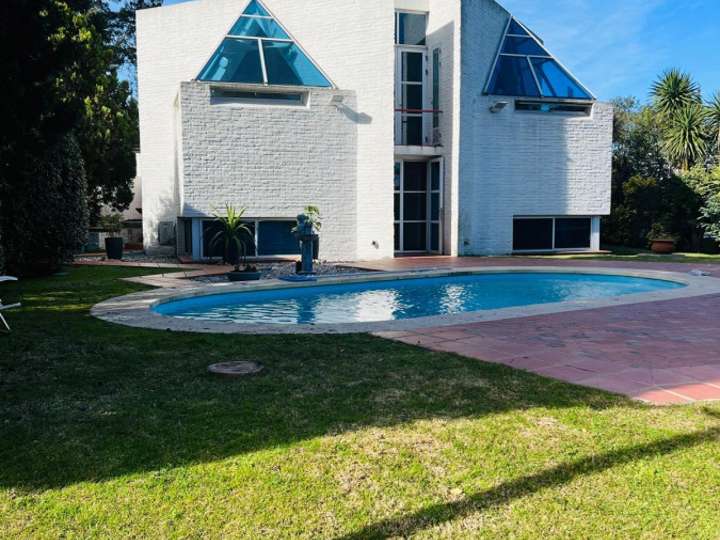 Casa en venta en Yaguarón, Montevideo