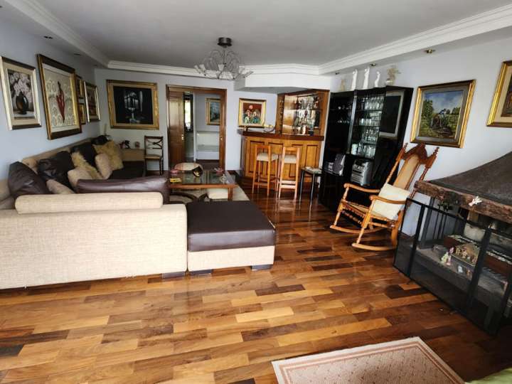 Apartamento en venta en Malvín, Montevideo