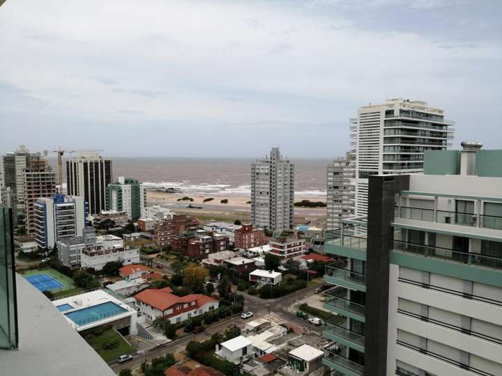 Apartamento en venta en Punta Del Este
