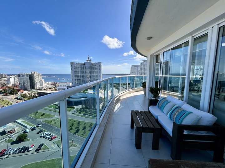 Apartamento en venta en Punta Del Este