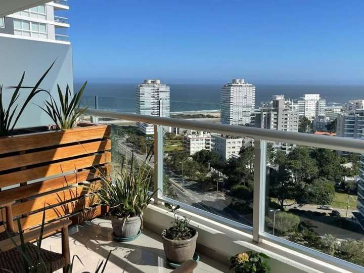 Apartamento en venta en Punta Del Este