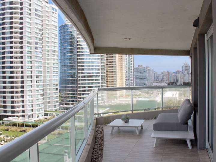 Apartamento en venta en Punta Del Este