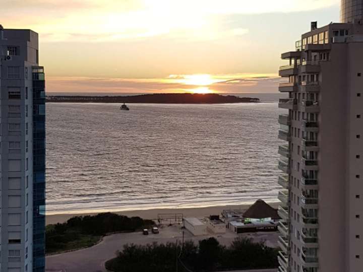 Apartamento en venta en Punta Del Este