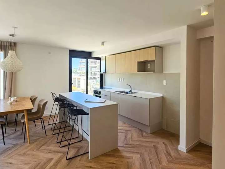 Apartamento en venta en Carrasco, Montevideo