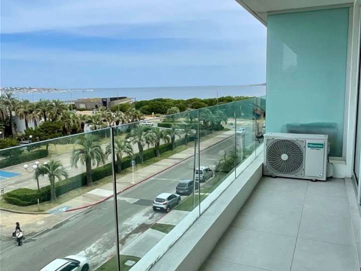 Apartamento en venta en Punta Del Este