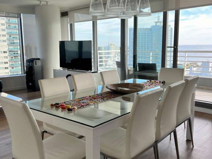 Apartamento en venta en Punta Del Este