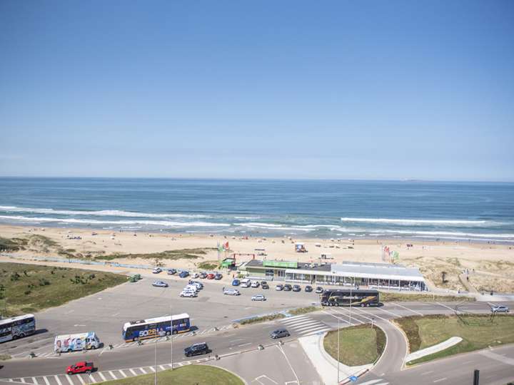 Apartamento en venta en Punta Del Este