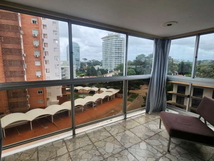 Apartamento en venta en Punta Del Este