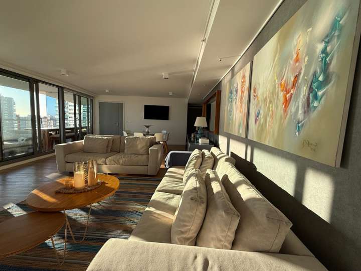 Apartamento en venta en Punta Del Este