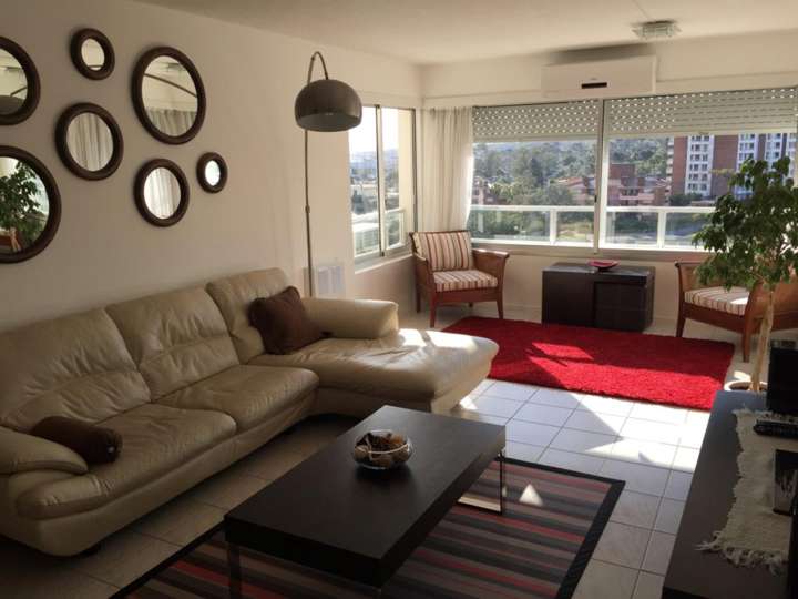 Apartamento en venta en Punta Del Este