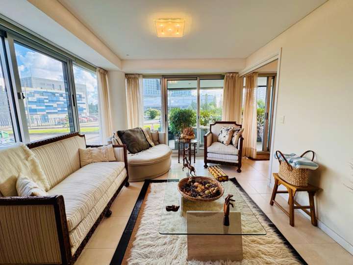 Apartamento en venta en Punta Del Este