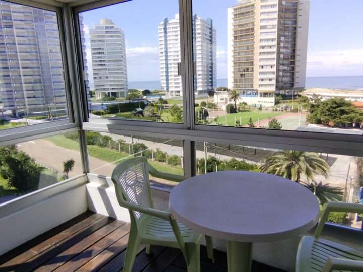 Apartamento en venta en Punta Del Este