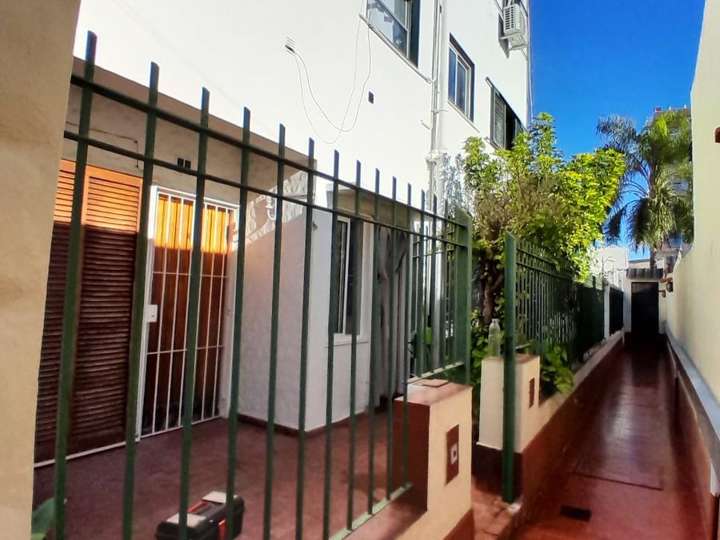 Edificio en venta en Emilio Zola, 6263, Wilde