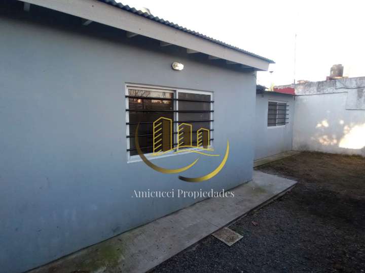 Casa en venta en Pasaje 135 - Las Margaritas, 7039, Villa Ciudad Jardín El Libertador