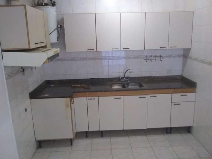 Edificio en alquiler en Puerto Argentino, Buenos Aires