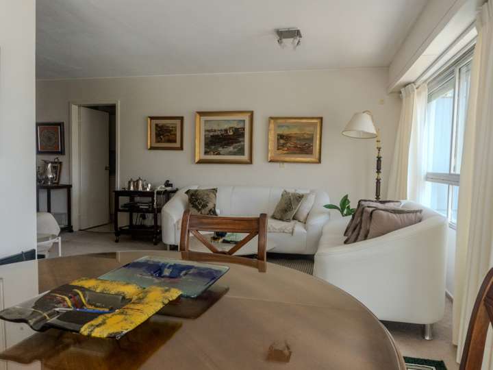 Apartamento en venta en Comodoro Gorlero (Calle 19), Punta Del Este