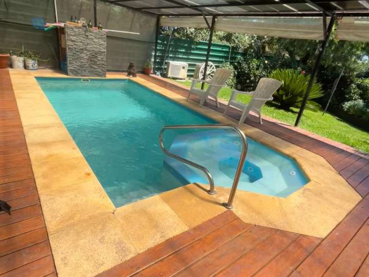 Casa en venta en Pinares, Maldonado