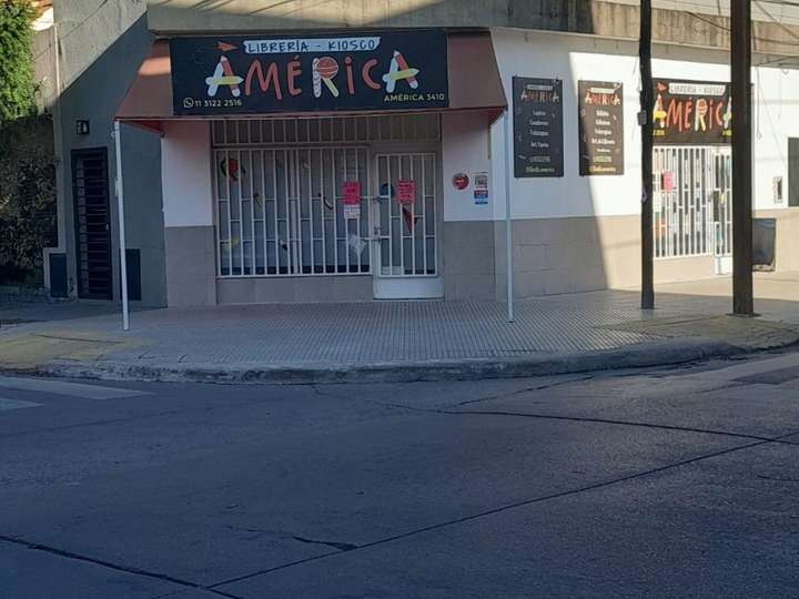 Comercial / Tienda en venta en América, 3402, Villa Luzuriaga
