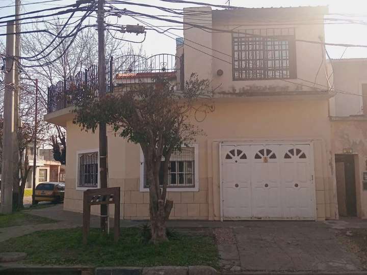 Departamento en venta en José María Rosa, Muñiz