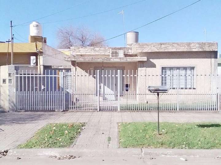 Casa en venta en Carlos Calvo, 2236, Buenos Aires