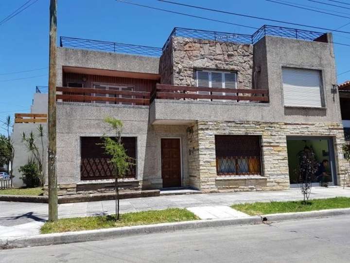 Casa en venta en Llavallol, 401, Haedo