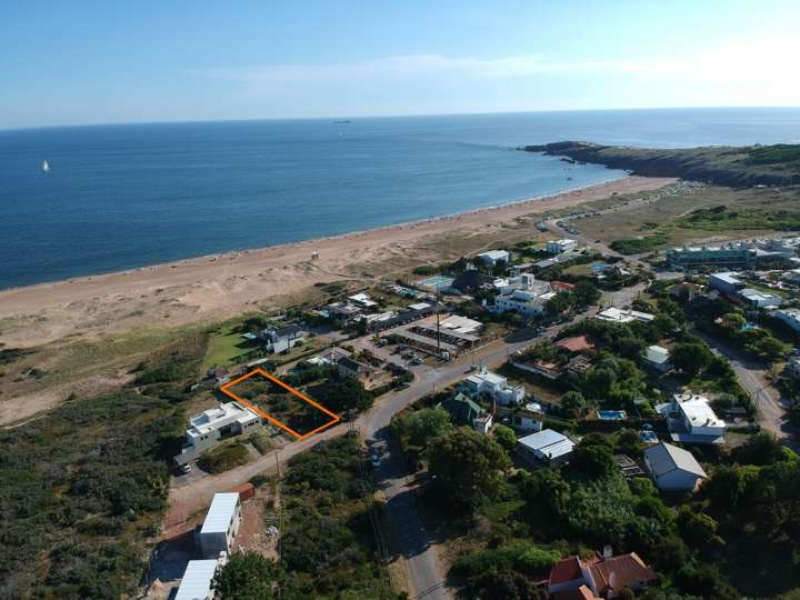 Terreno en venta en El Sueño, Maldonado