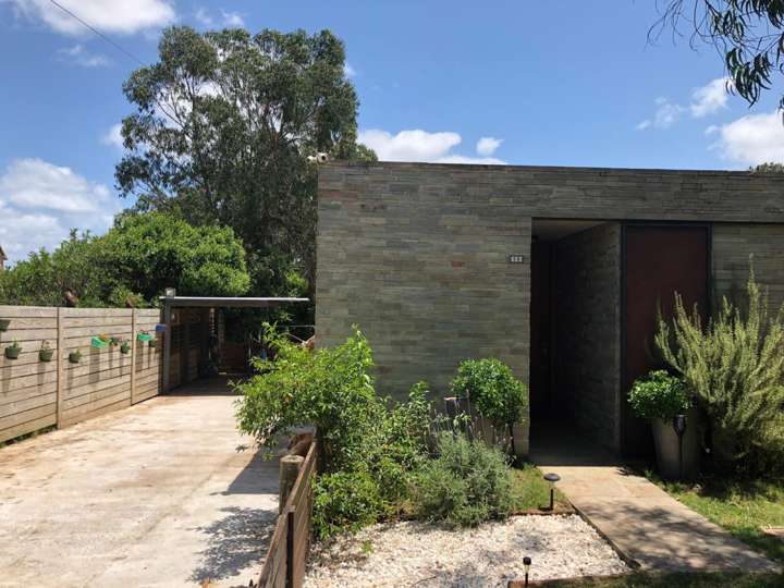 Casa en venta en Pinares, Maldonado