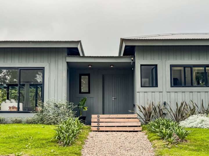 Casa en venta en Las Sirenas, Maldonado