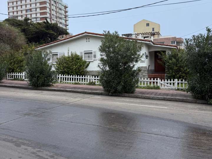 Casa en alquiler en Bauprés (Calle 18), Punta Del Este