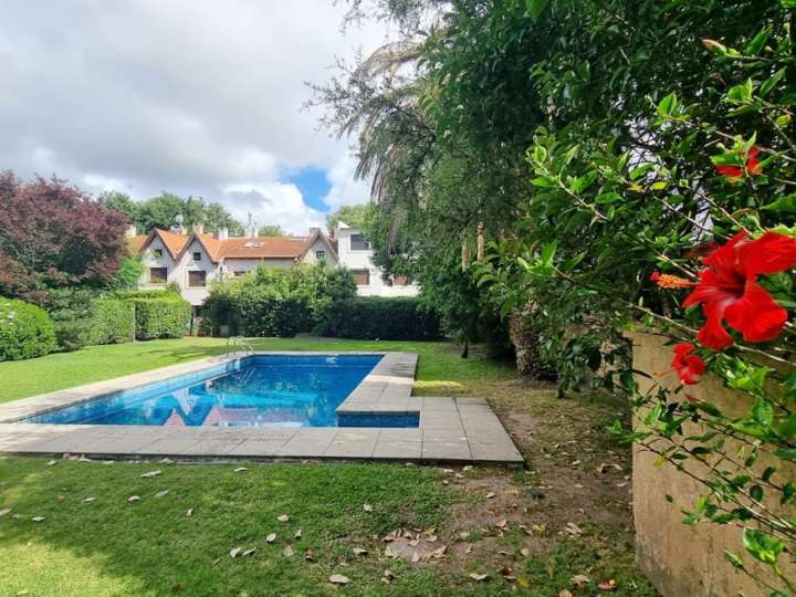 Casa en venta en Mariano Uriarte, Montevideo