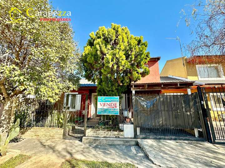 Casa en venta en Calle G, Pablo Podestá
