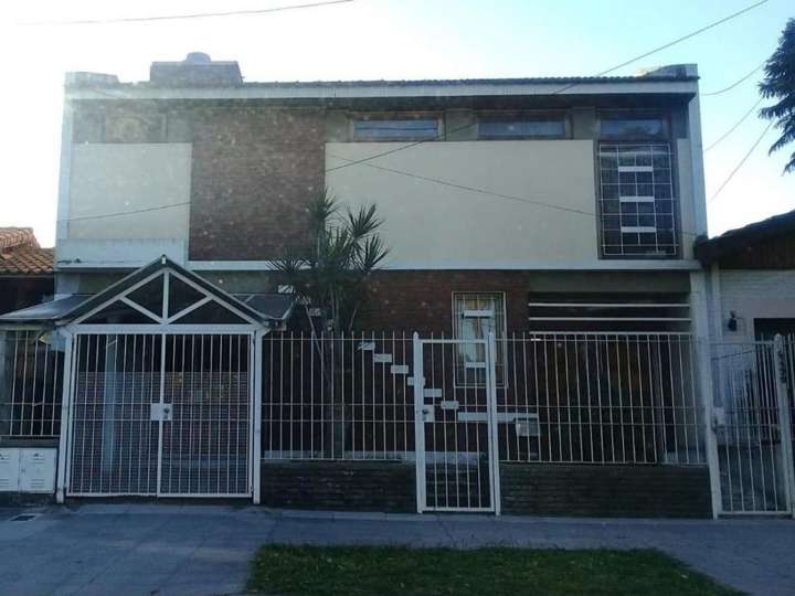 Edificio en venta en Lambaré, 929, El Palomar