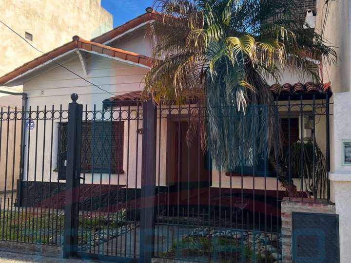 Casa en venta en General O'Higgins, 14, Buenos Aires