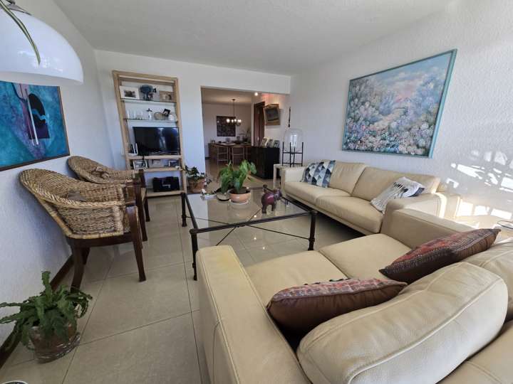 Apartamento en venta en Punta Del Este