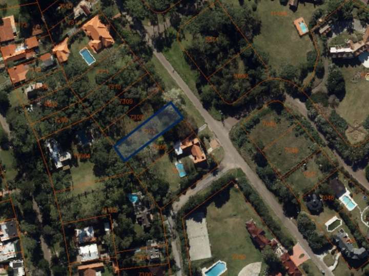 Terreno en venta en Punta Del Este