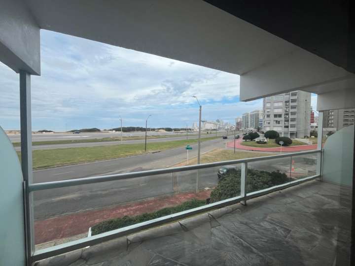 Apartamento en venta en Punta Del Este