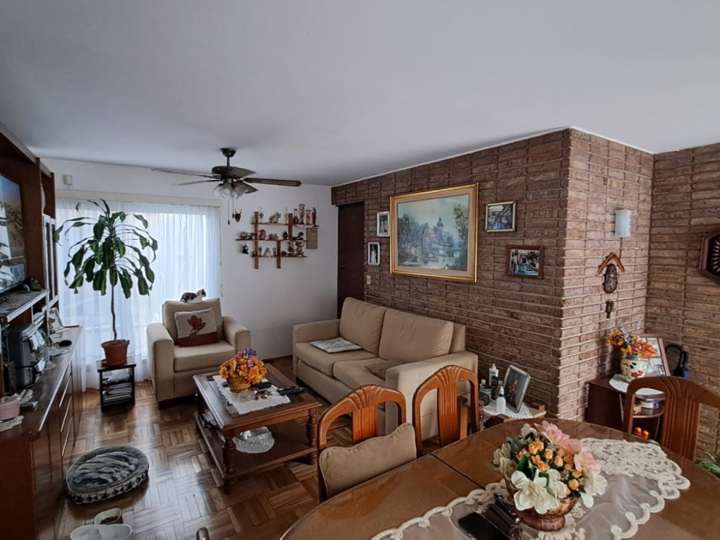 Casa en venta en Doctor Joaquín Requena, Montevideo