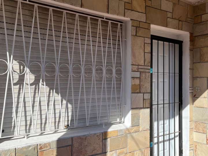 Casa en venta en Cervantes Saavedra, Montevideo