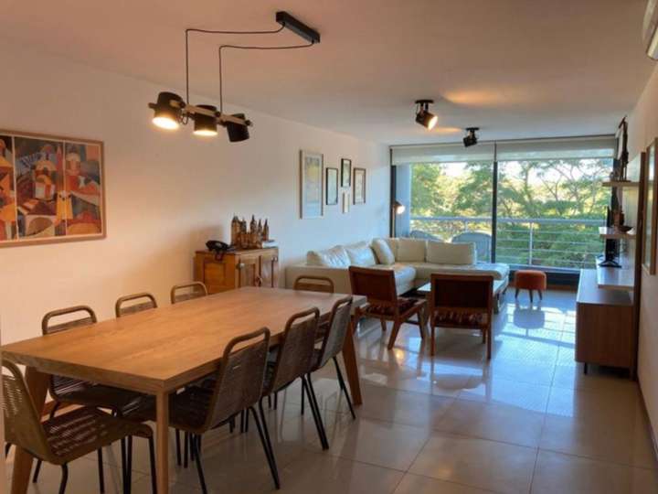 Apartamento en venta en Avenida Franklin Delano Roosevelt, Punta Del Este