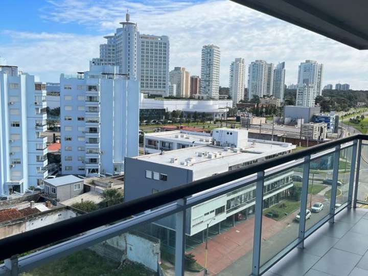 Apartamento en venta en Punta Del Este