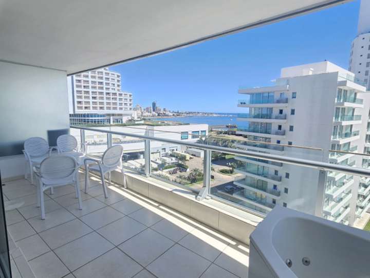 Apartamento en venta en Punta Del Este