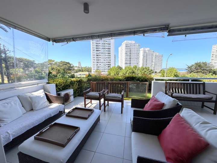 Apartamento en venta en Punta Del Este