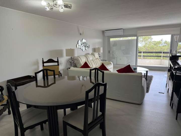 Apartamento en venta en Avenida Franklin Delano Roosevelt, Maldonado