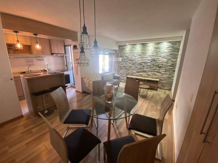 Apartamento en venta en Monte Caseros, Montevideo