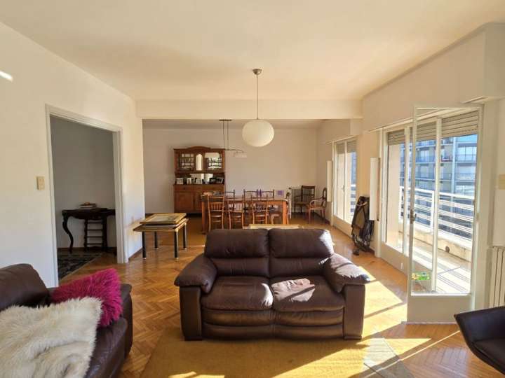 Apartamento en alquiler en Avenida Brasil, Montevideo