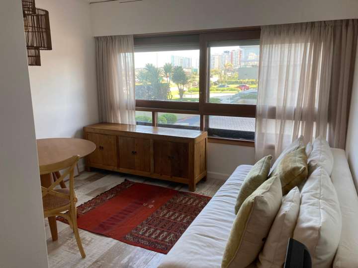 Apartamento en venta en Punta Del Este