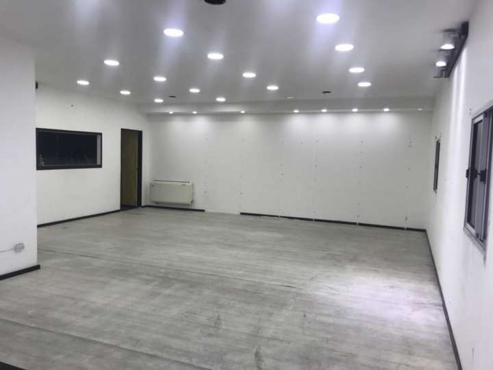 Comercial / Tienda en alquiler en José Ingenieros, 4526, La Tablada