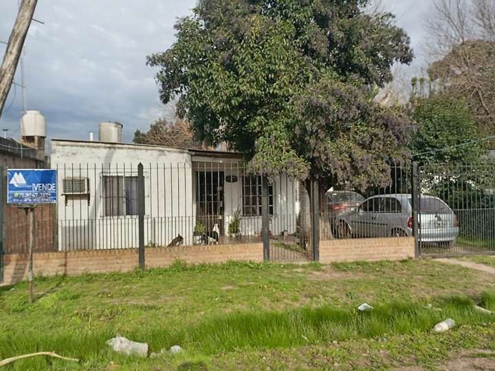 Casa en venta en Benavente, 1373, Buenos Aires