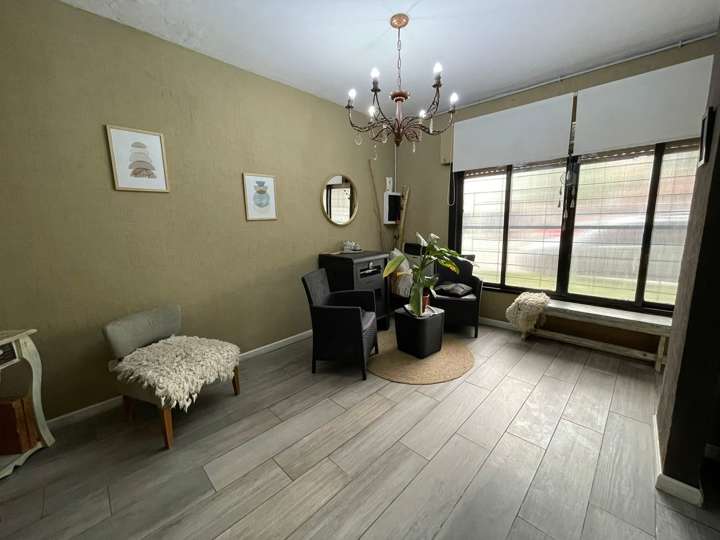 Casa en venta en Alberti, Buenos Aires